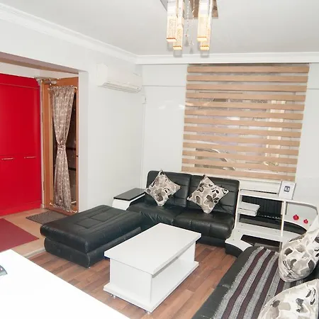 Karahan 公寓式酒店 2*